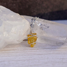Load image into Gallery viewer, Baltic Amber ~hiii!~ Necklace