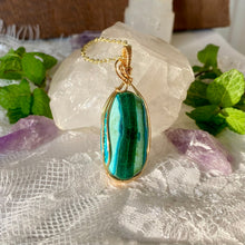 Load image into Gallery viewer, Malacolla Necklace
