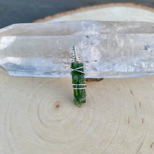 Load image into Gallery viewer, Epidote ~acceptance~ Necklace