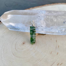 Load image into Gallery viewer, Epidote ~acceptance~ Necklace