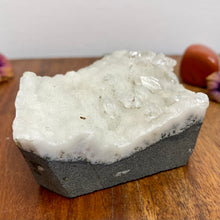 Load image into Gallery viewer, Mt. Ida Clear Quartz Cluster