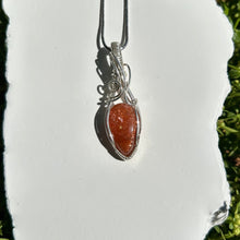 Load image into Gallery viewer, Sunstone ~sweet girl~ Necklace
