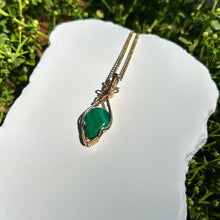 Load image into Gallery viewer, Malachite ~new doors~ Necklace
