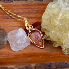 Load image into Gallery viewer, Sunstone Necklace
