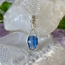 Load image into Gallery viewer, Blue Kyanite Necklace
